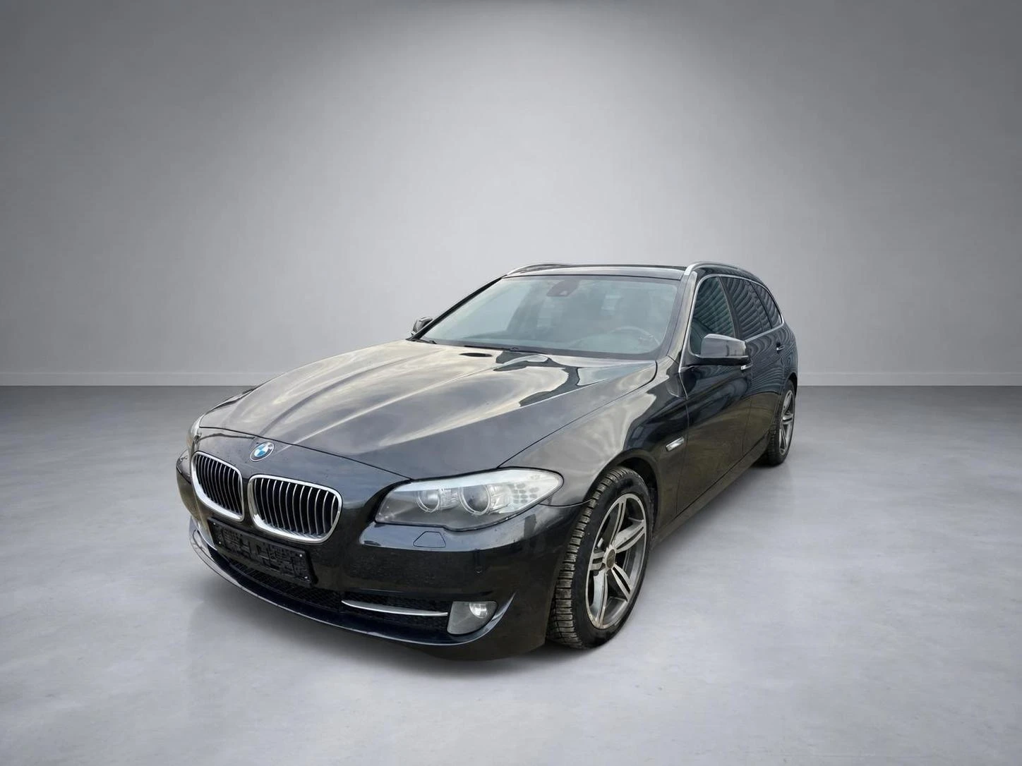 BMW 530 3.0 D, снимка 2 - Автомобили и джипове - 53468861