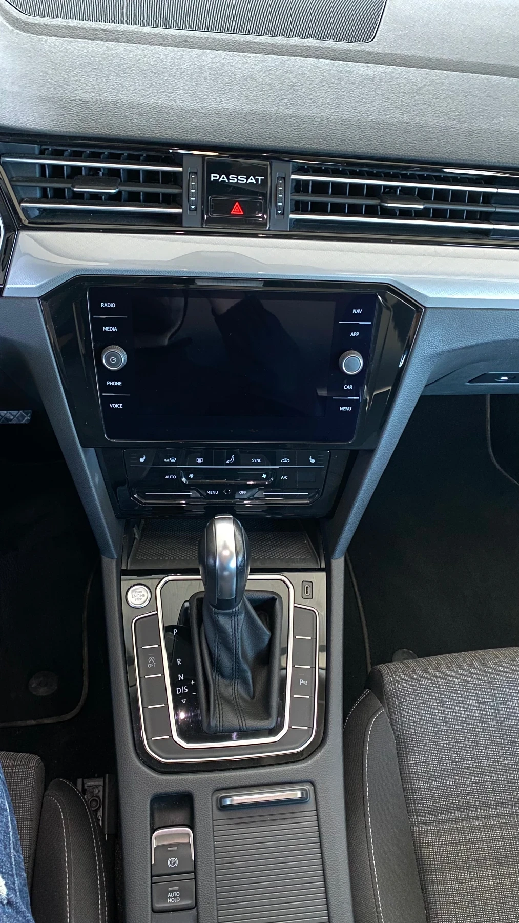 VW Passat, снимка 13 - Автомобили и джипове - 53620021