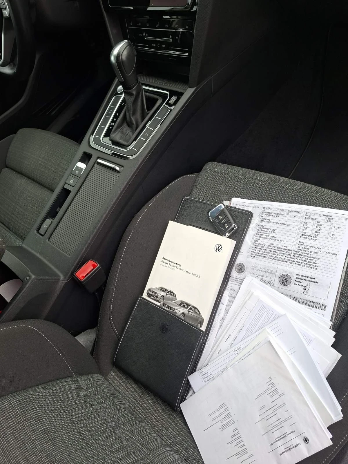 VW Passat, снимка 14 - Автомобили и джипове - 53620021