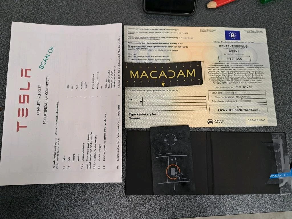 Tesla Model Y Long Range, снимка 11 - Автомобили и джипове - 53974261