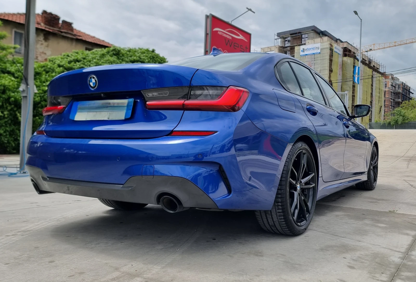BMW 320 M-SPORT * VIRTUAL* 360CAM * HEADUP * ПЪЛНА ИСТОРИЯ, снимка 5 - Автомобили и джипове - 54637381