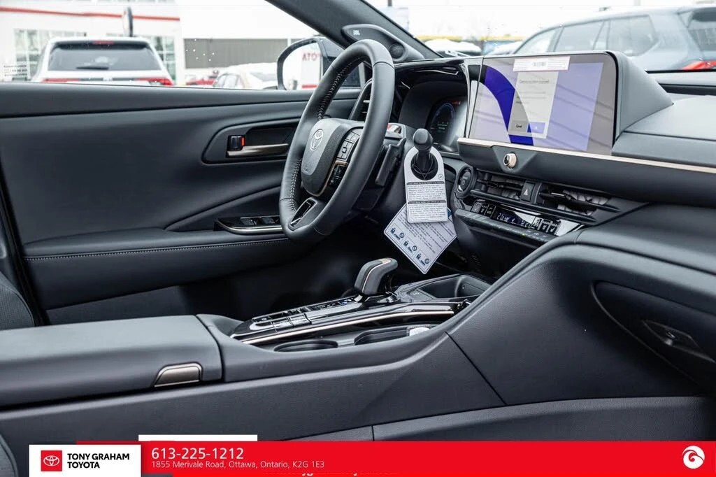 Toyota Crown Signia Limited AWD, снимка 13 - Автомобили и джипове - 54248627