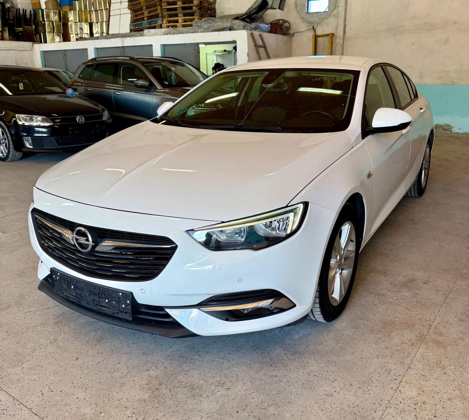 Opel Insignia Grand Sport 1.6 CDTI   �����   2018 �.��� �������� | Mobile.bg � ����������� 2