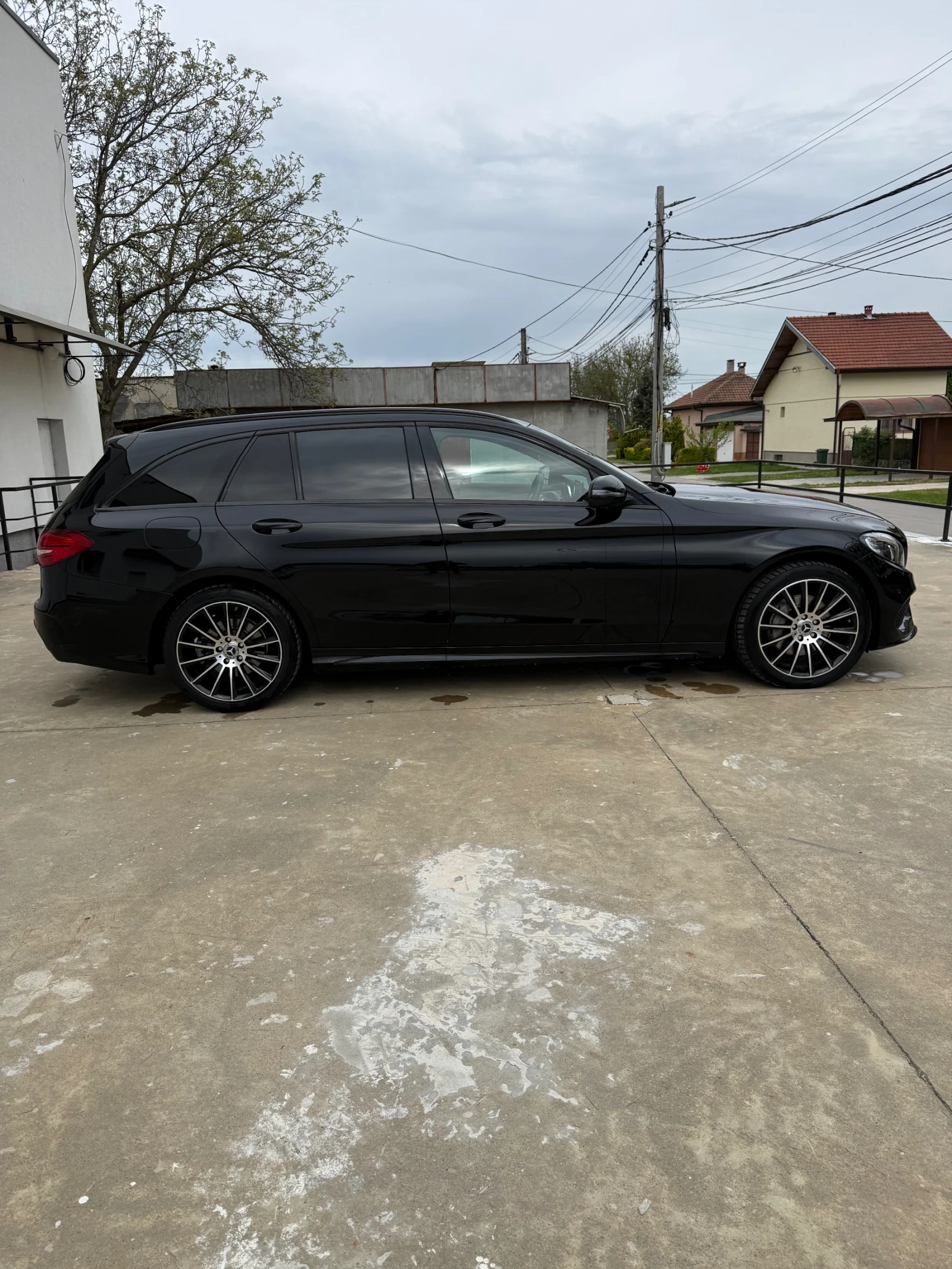 Mercedes-Benz C 220, снимка 4 - Автомобили и джипове - 54449051