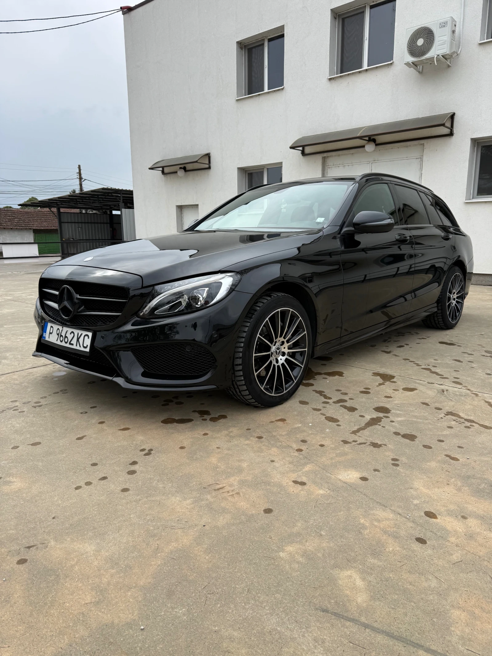 Mercedes-Benz C 220