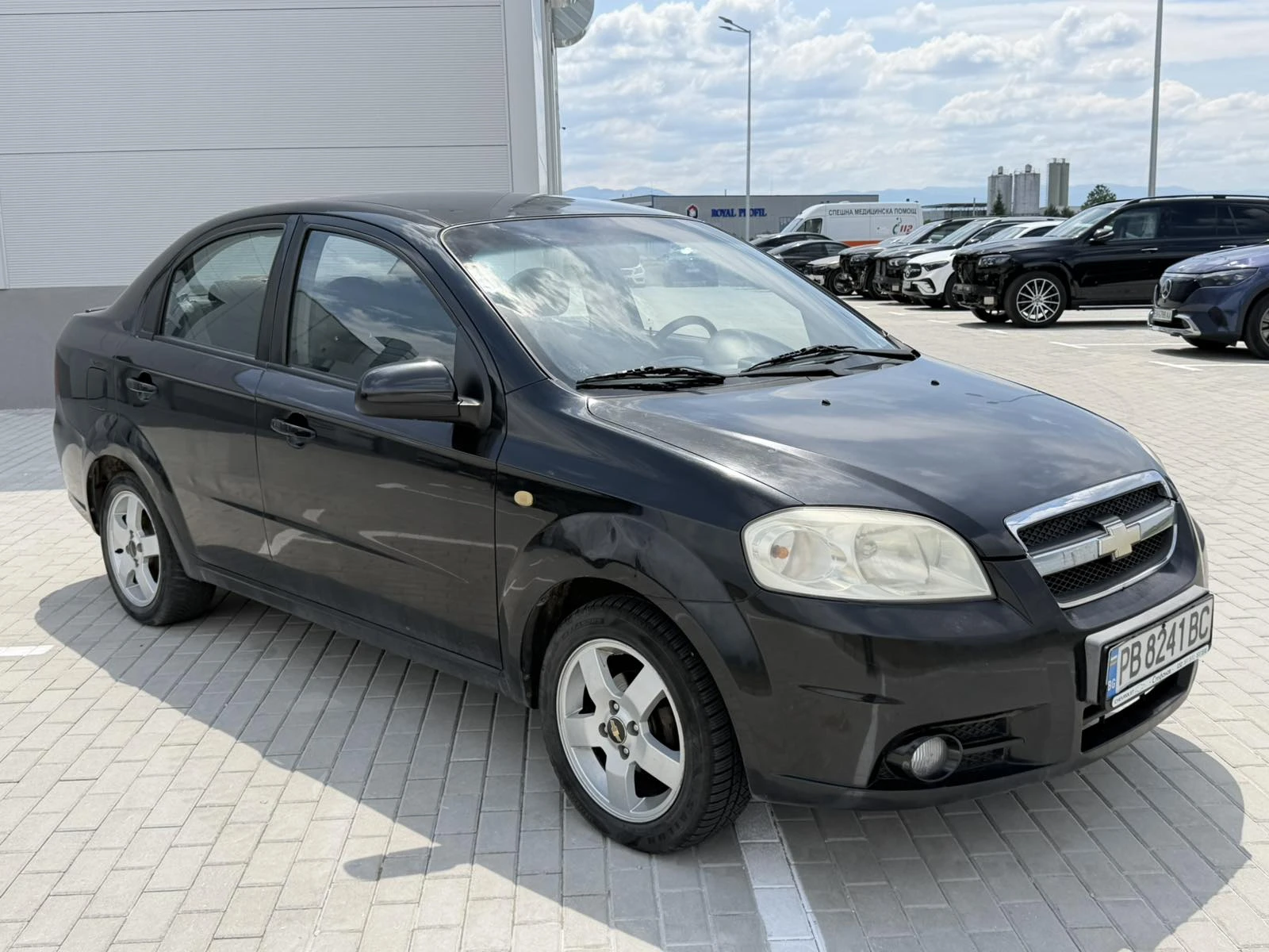 Chevrolet Aveo, снимка 6 - Автомобили и джипове - 54759525