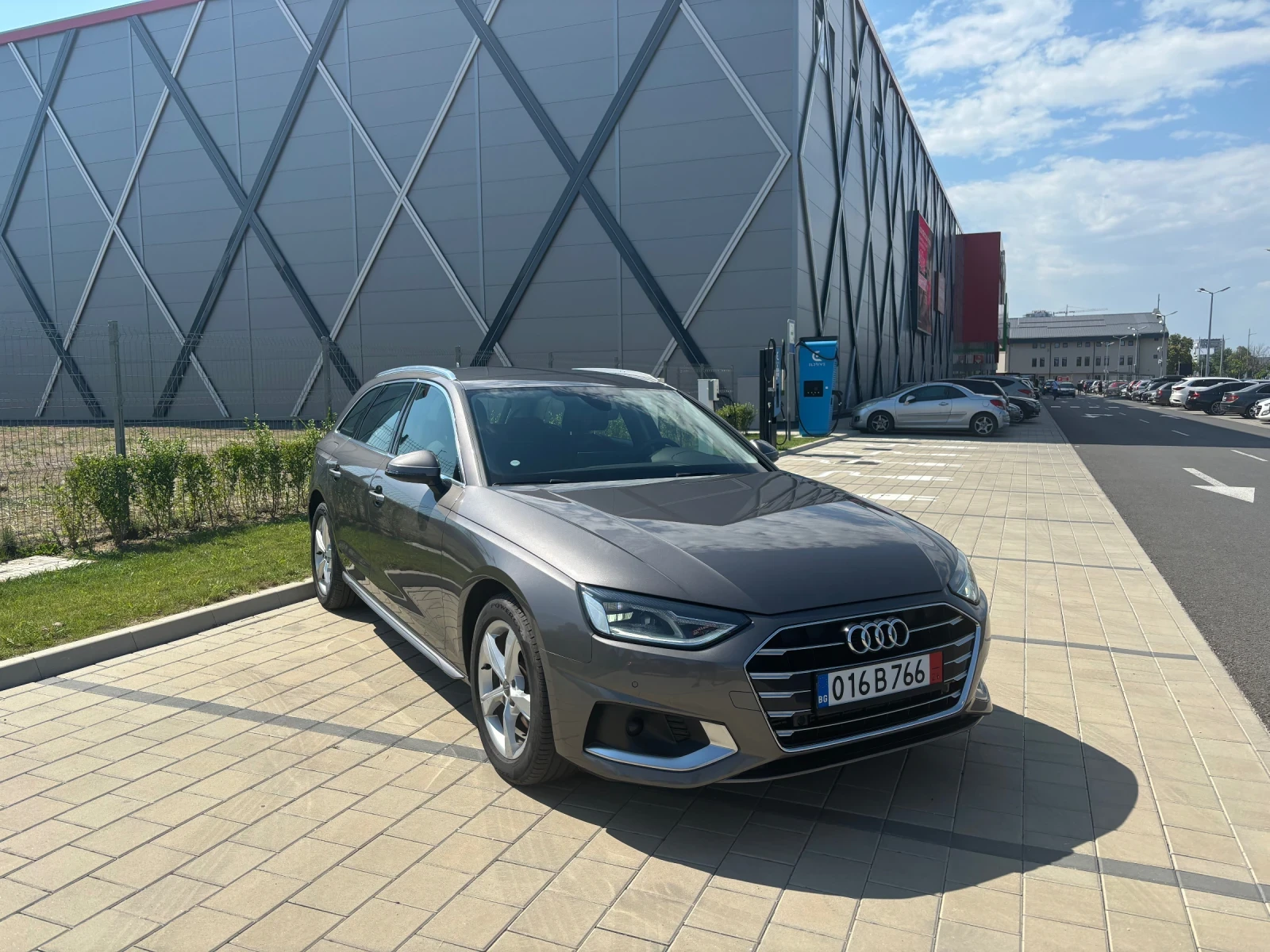 Audi A4 2.0 150HP