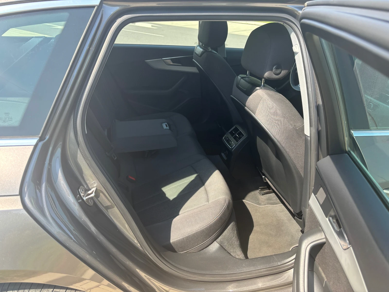 Audi A4 2.0 150HP, снимка 14 - Автомобили и джипове - 55338722
