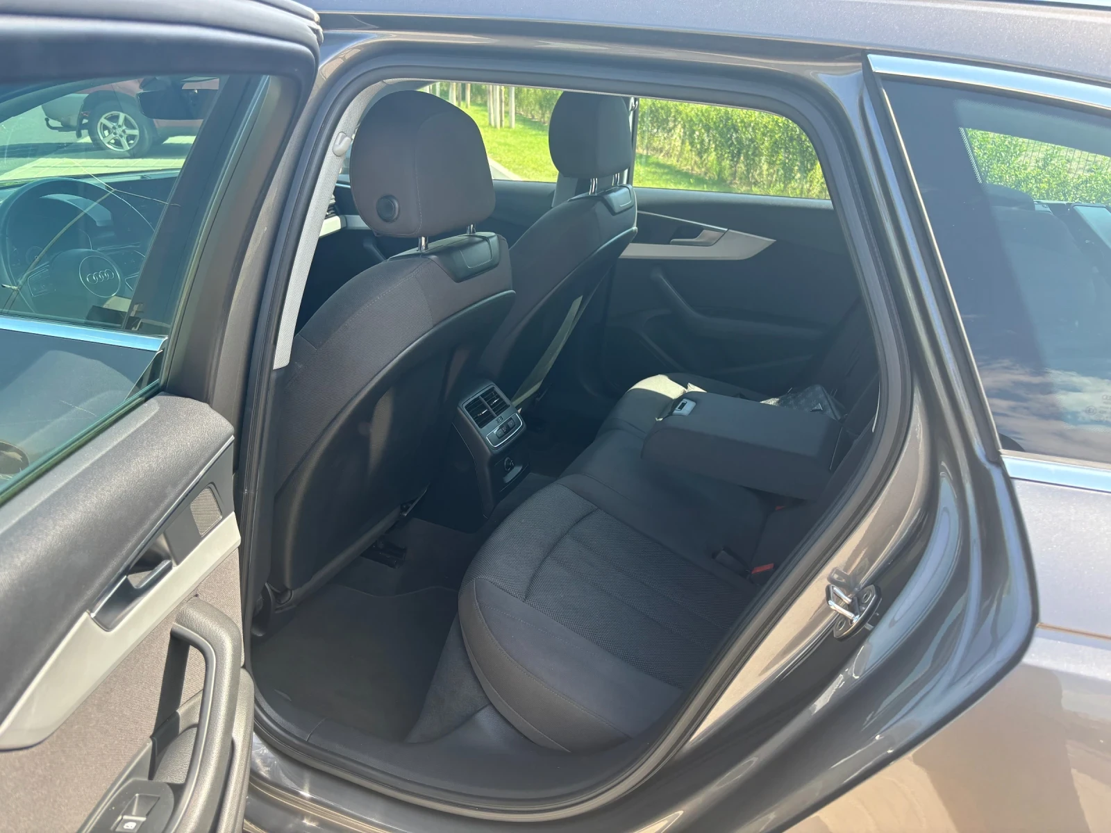 Audi A4 2.0 150HP, снимка 13 - Автомобили и джипове - 55338722