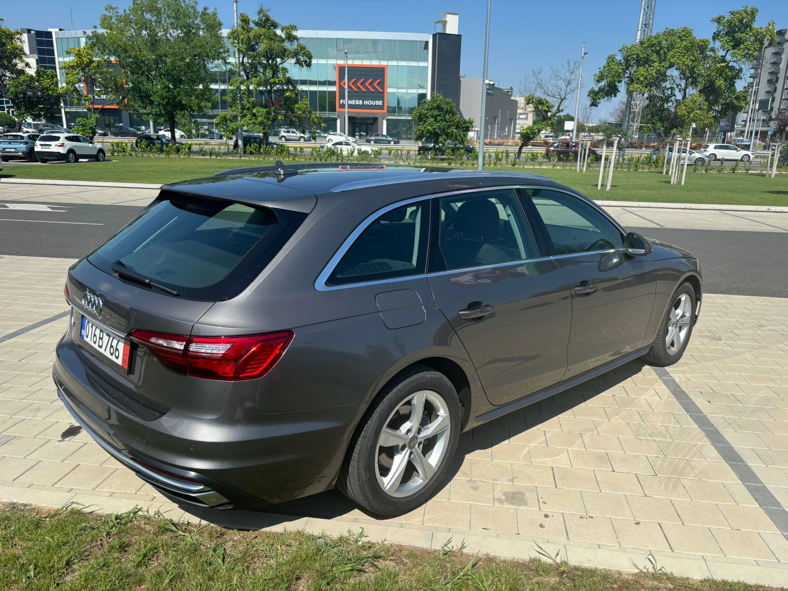 Audi A4 2.0 150HP, снимка 6 - Автомобили и джипове - 55338722