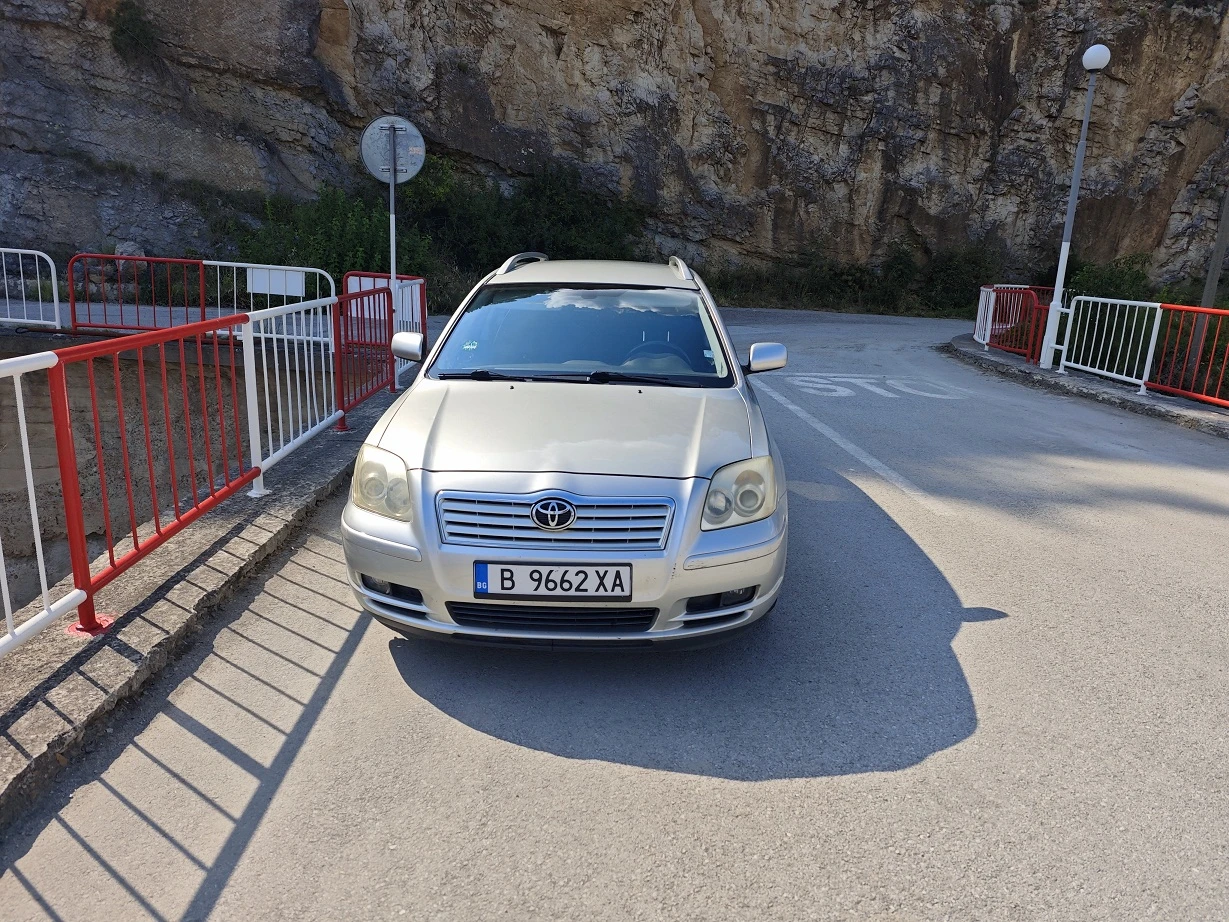 Toyota Avensis 2.0i