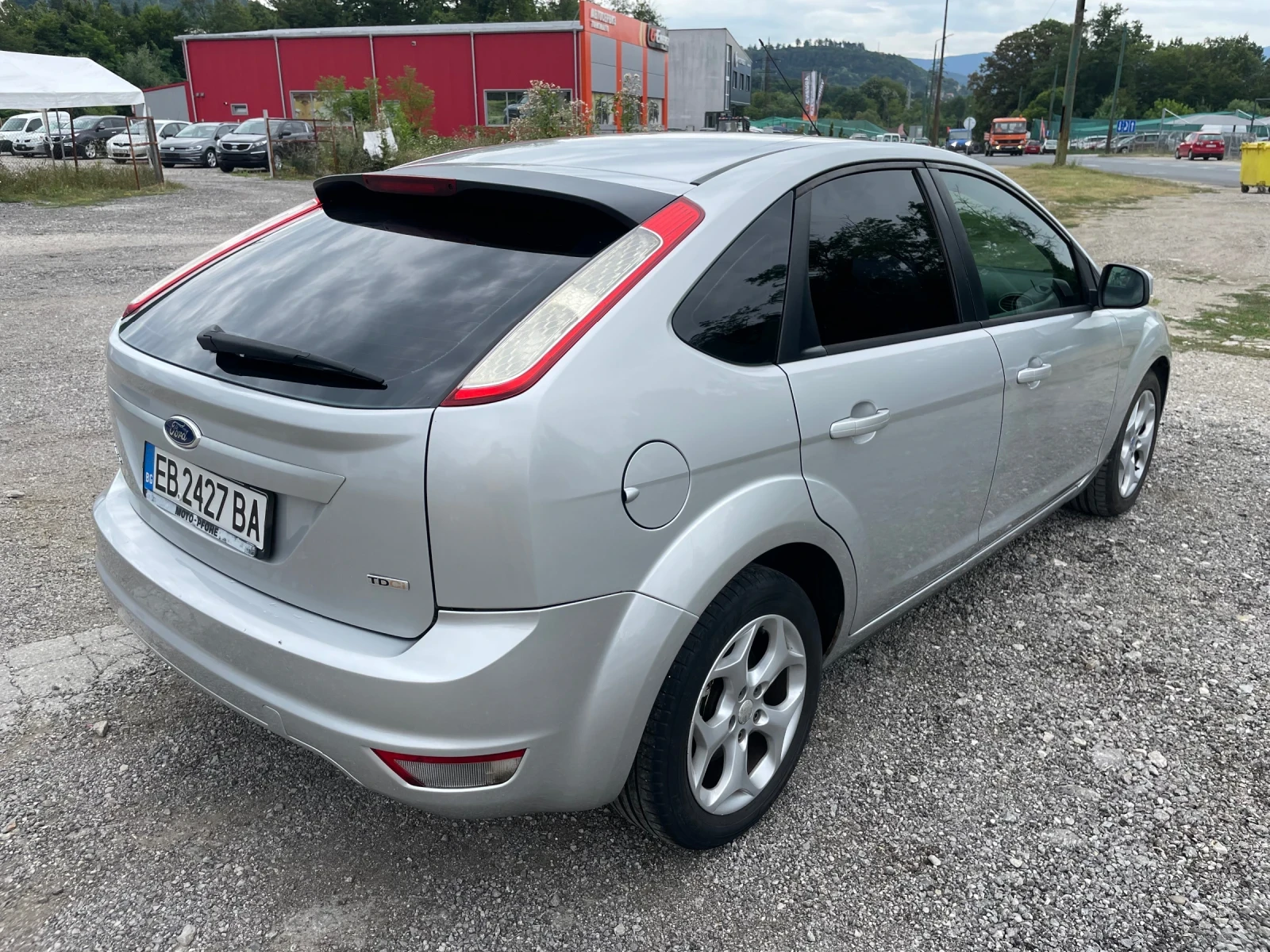 Ford Focus 1.6 TDCi, снимка 6 - Автомобили и джипове - 55436419