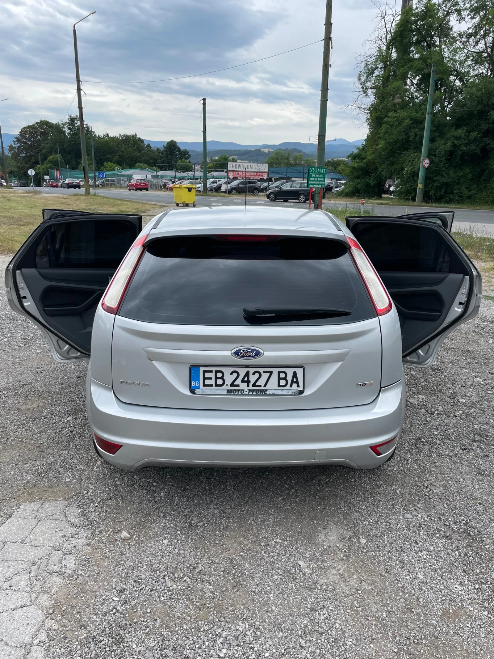 Ford Focus 1.6 TDCi, снимка 5 - Автомобили и джипове - 55436419