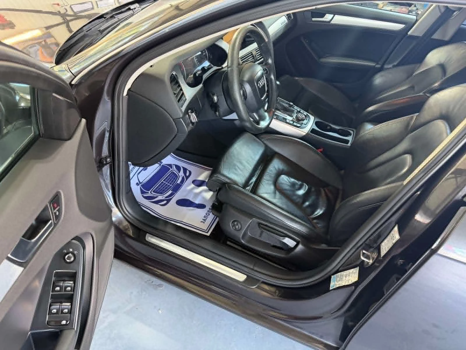 Audi A4, снимка 4 - Автомобили и джипове - 55689540