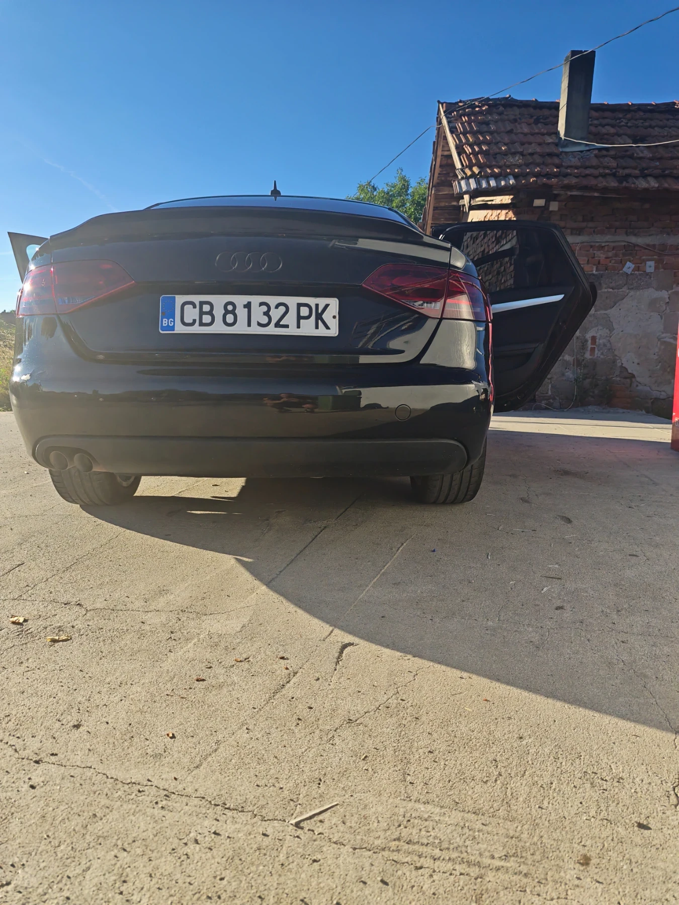 Audi A4 B8, снимка 3 - Автомобили и джипове - 55772375