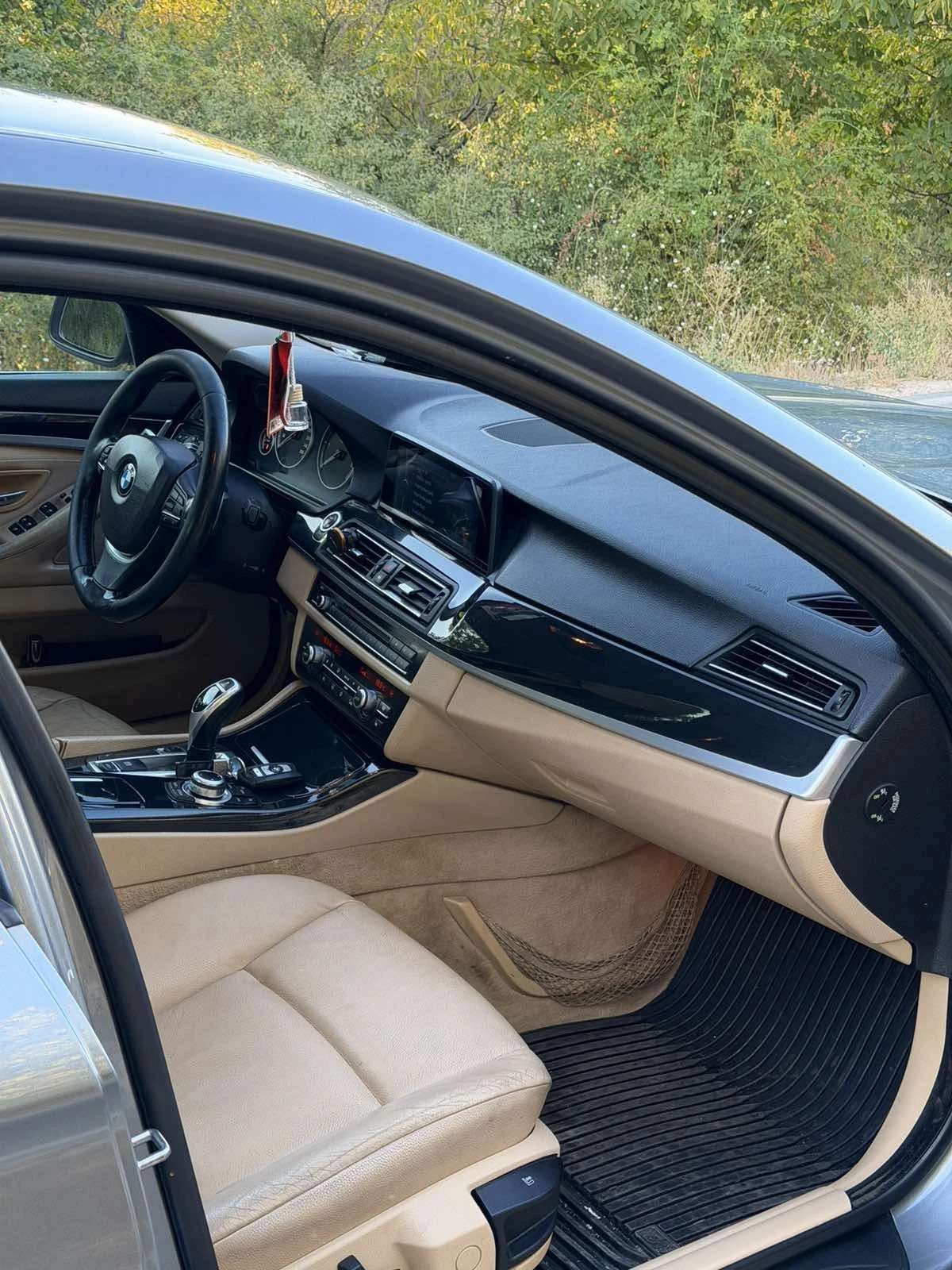 BMW 530 d KOЖA, F1 ПEPA, ABTOMAT, ПОДГРЕВ , ОБСЛУЖЕН!, снимка 7 - Автомобили и джипове - 55906533