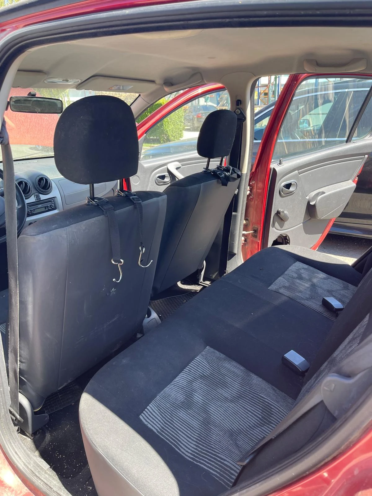 Dacia Sandero | Mobile.bg � ����������� 11