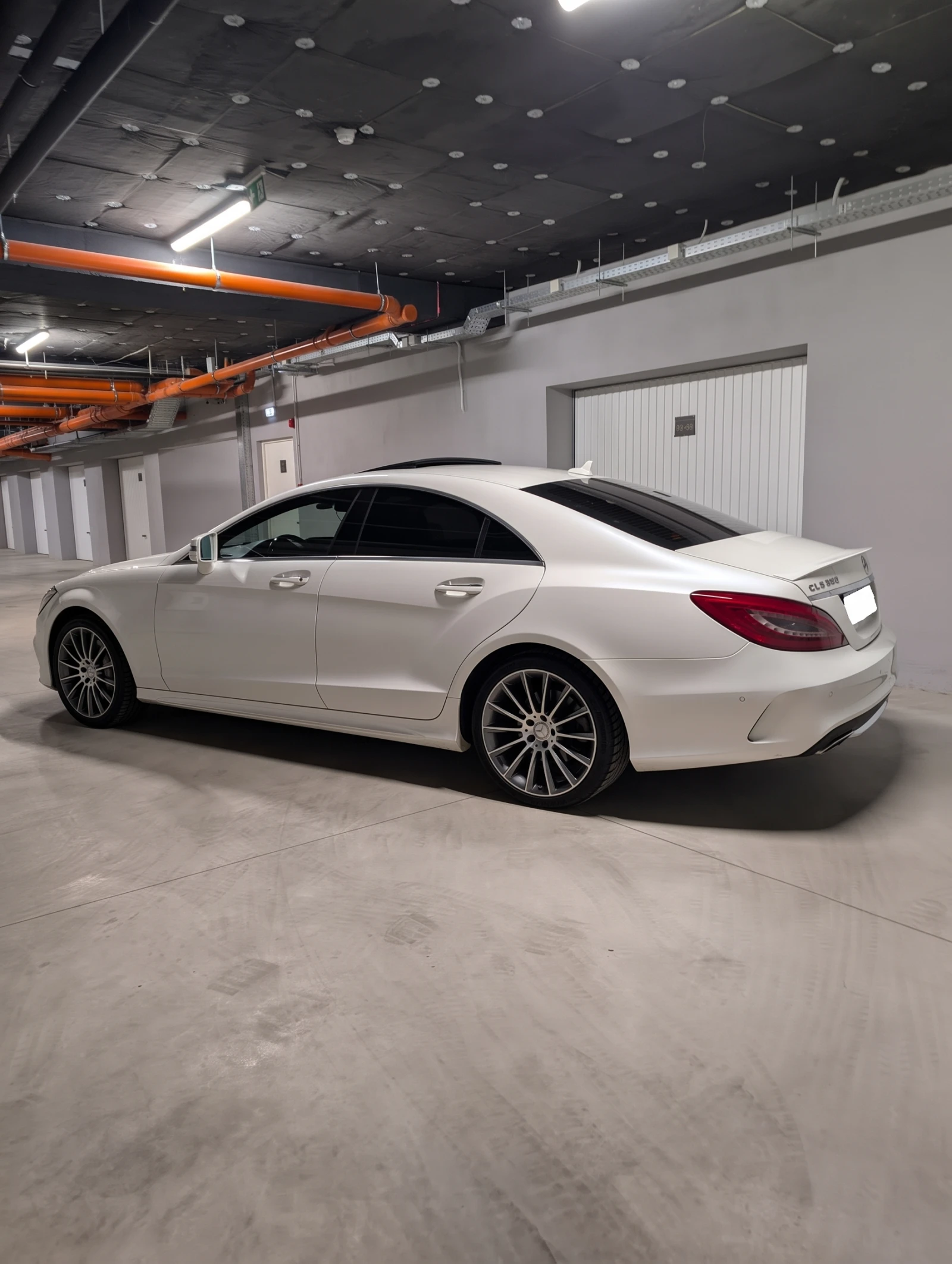 Mercedes-Benz CLS 550 RWD, снимка 4 - Автомобили и джипове - 56006988