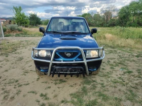 Nissan Terrano Бензин 4x4, снимка 1