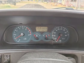 Nissan Terrano Бензин 4x4, снимка 13