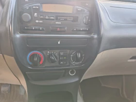 Nissan Terrano Бензин 4x4 - 3255 € / 6366.23 лв. - 27738234 12
