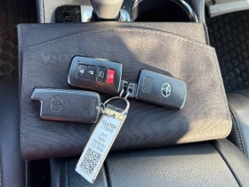 Toyota Highlander * AWD XLE * 3 КЛЮЧА * ДИСТРОНК * CARFAX | Auto.bg — изображение 13