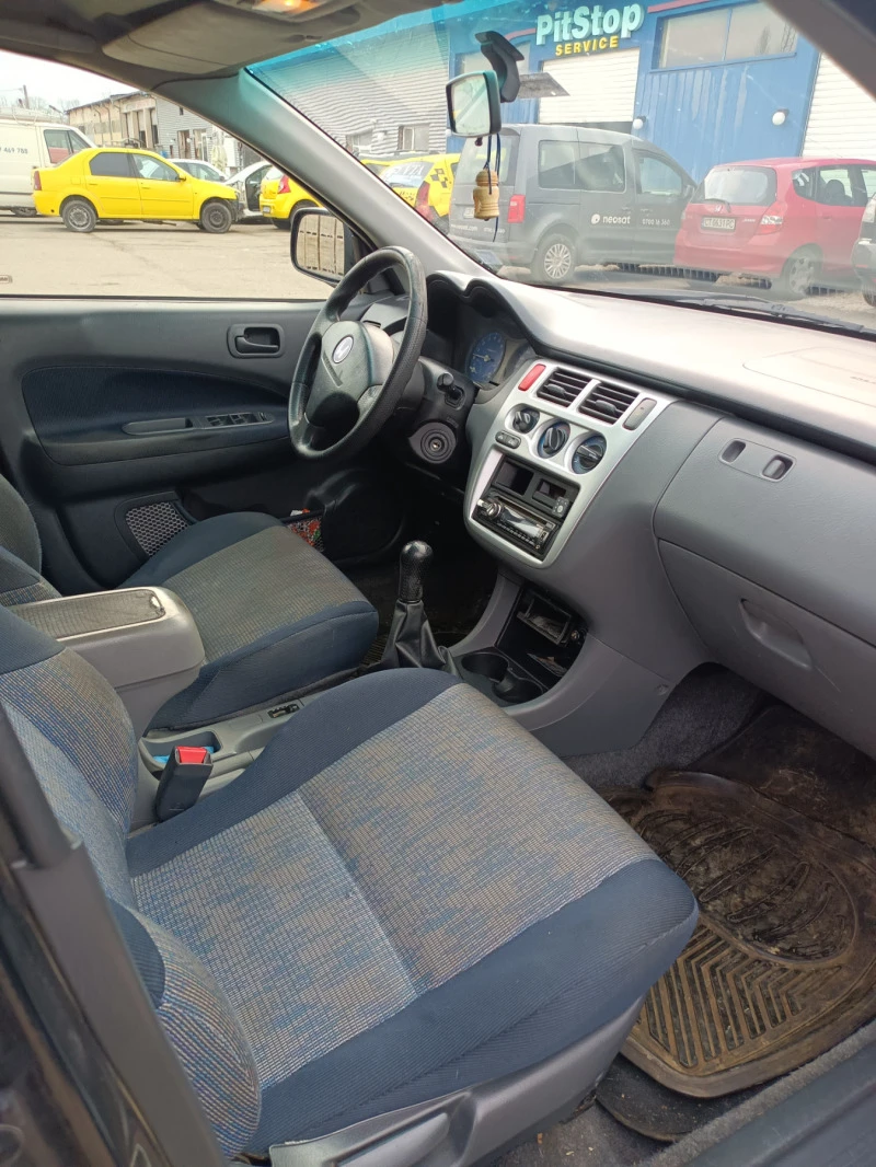 Honda Hr-v, снимка 8 - Автомобили и джипове - 47616310