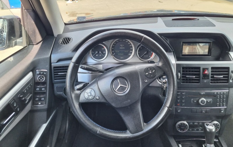 Mercedes-Benz GLK 320 всички екстри , снимка 13 - Автомобили и джипове - 46225854