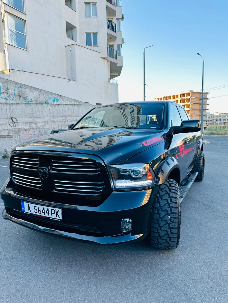 Dodge RAM 1500 5.7 8ZF, снимка 2 - Автомобили и джипове - 47958328