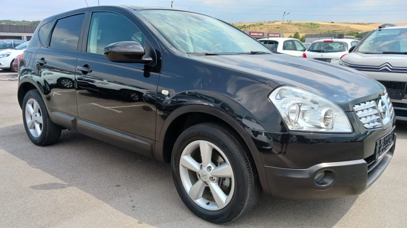 Nissan Qashqai 2.0, снимка 3 - Автомобили и джипове - 50986291