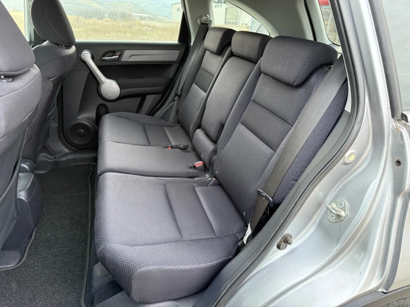 Honda Cr-v 2.0 i-VTEC / 4X4 / NAVIGATION / PODGREV / ГАРАНЦИЯ, снимка 11 - Автомобили и джипове - 52740327