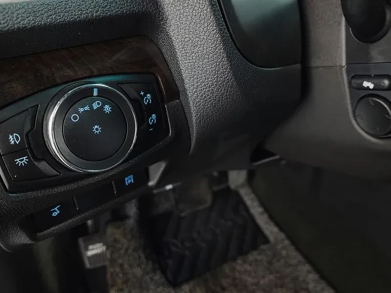 Ford Explorer 3.5 AWD, снимка 17 - Автомобили и джипове - 54350125