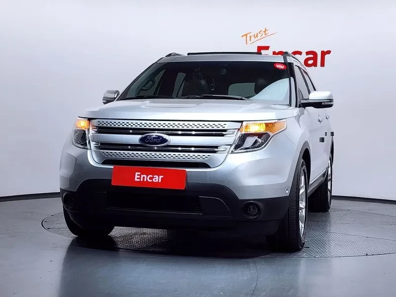 Ford Explorer 3.5 AWD, снимка 3 - Автомобили и джипове - 54350125