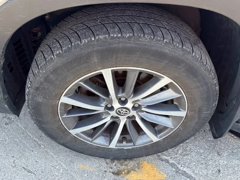 Toyota Highlander * AWD XLE * 3 ����� * �������� * CARFAX | Mobile.bg � ����������� 9