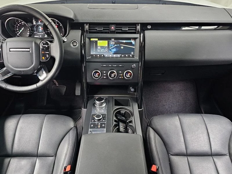 Land Rover Discovery 2.0 204dt Automatic, снимка 7 - Автомобили и джипове - 55845903