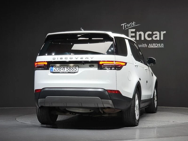 Land Rover Discovery 2.0 204dt Automatic, снимка 4 - Автомобили и джипове - 55845903