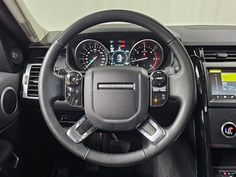 Land Rover Discovery 2.0 204dt Automatic, снимка 12 - Автомобили и джипове - 55845903