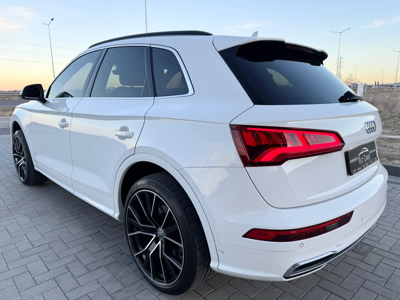 Audi Q5 2.0 TDI 190к.с S LINE / QUATTRO / NAVI / LED  - изображение 6