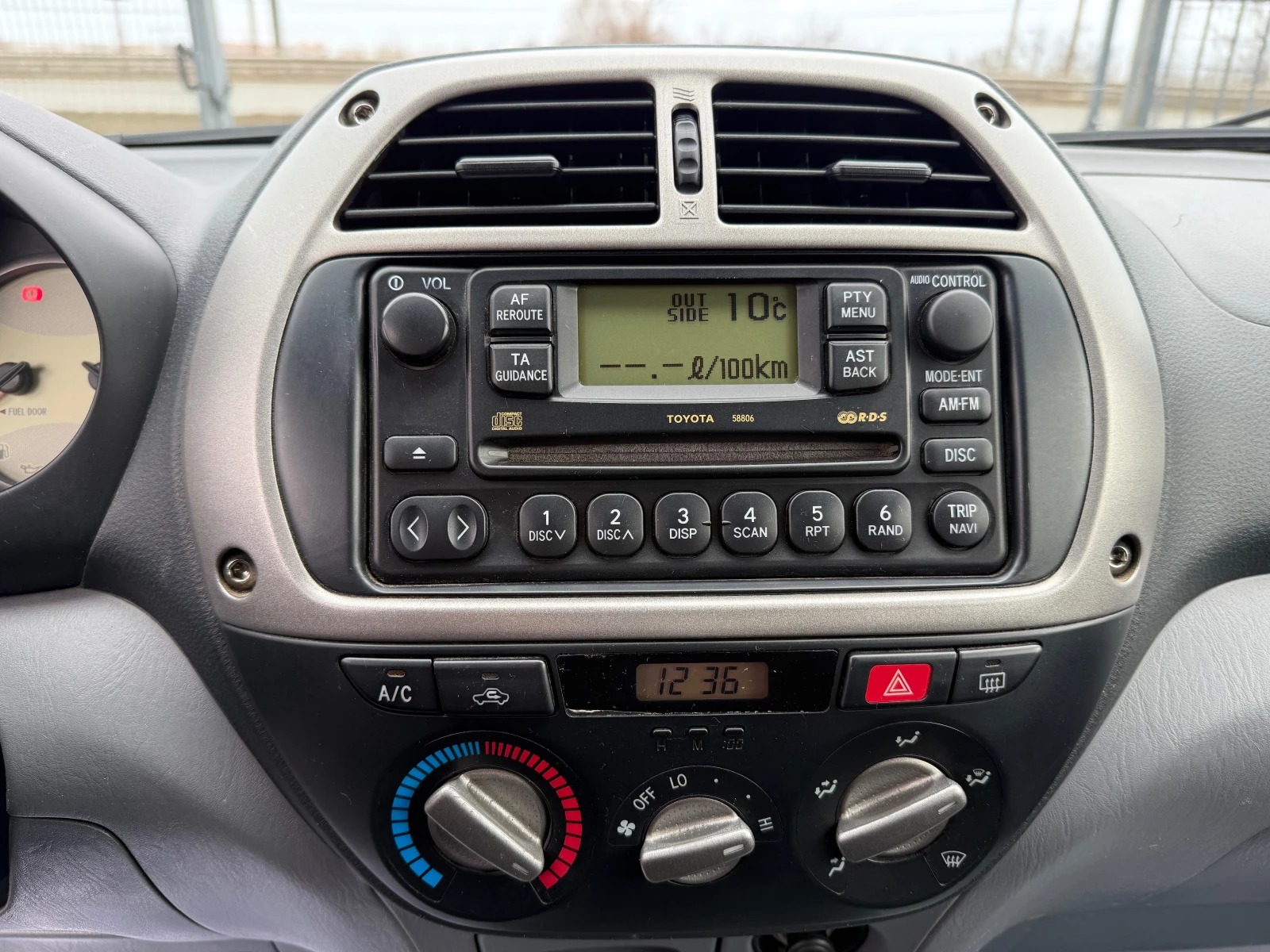 Toyota Rav4 1.8 VVT-i   ! | Mobile.bg   12