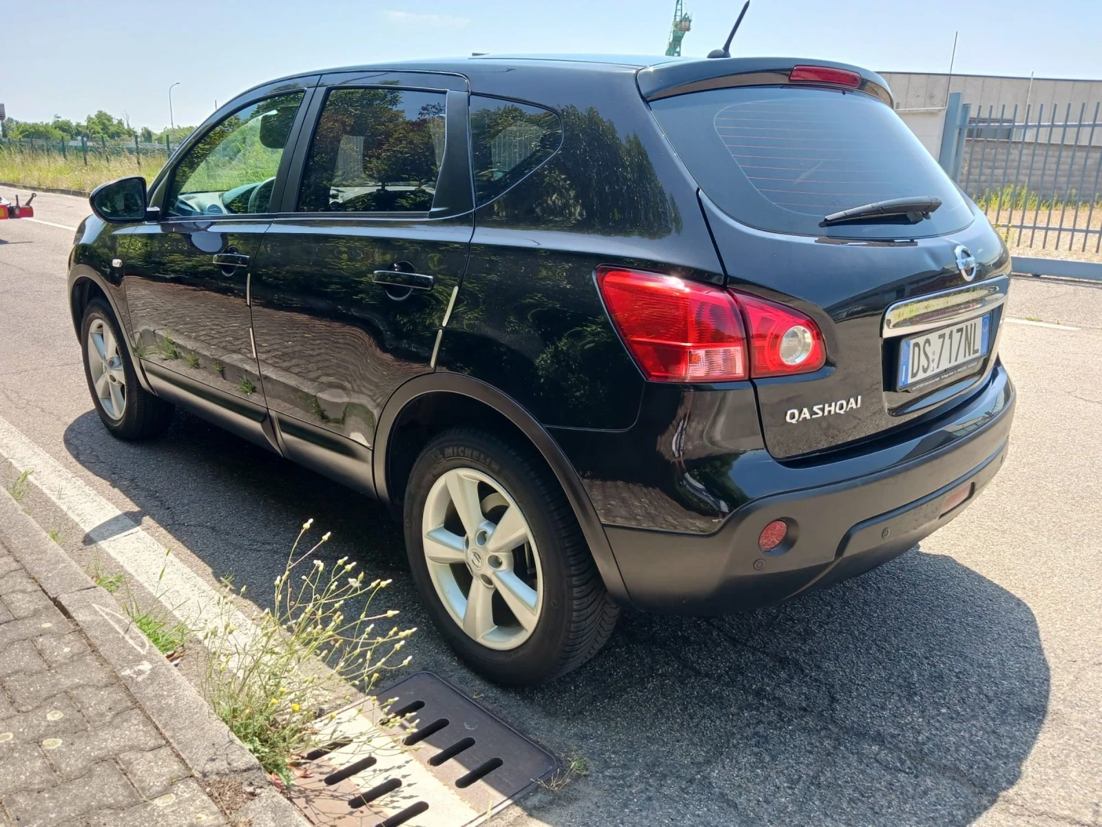 Nissan Qashqai 2.0 | Mobile.bg — изображение 17