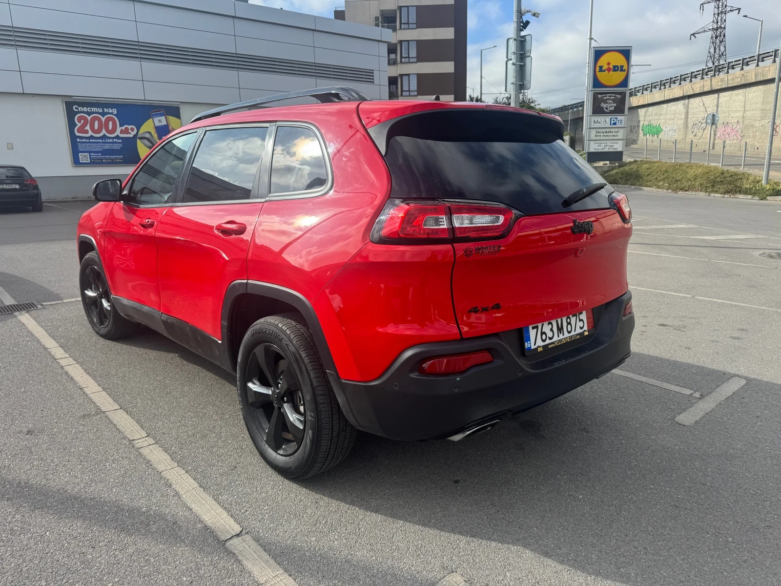 Jeep Cherokee Limited / 4 x 4 - изображение 5
