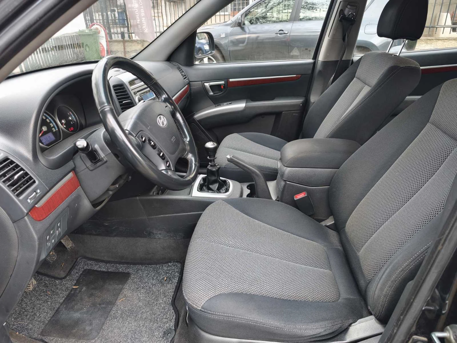 Hyundai Santa fe 2.2 CRDI 4X4 - изображение 4