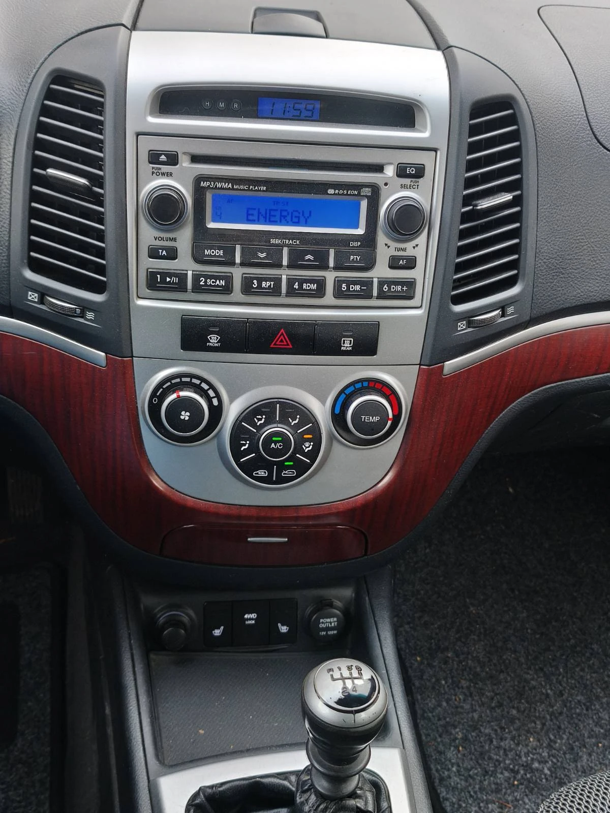 Hyundai Santa fe 2.2 CRDI 4X4 - изображение 7