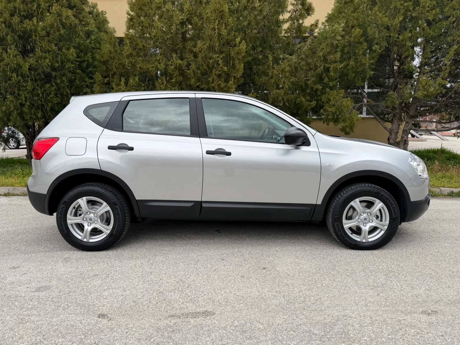 Nissan Qashqai 1.5DCI 107к.с. КЛИМА ГЕРМАНИЯ, снимка 7 - Автомобили и джипове - 53788334