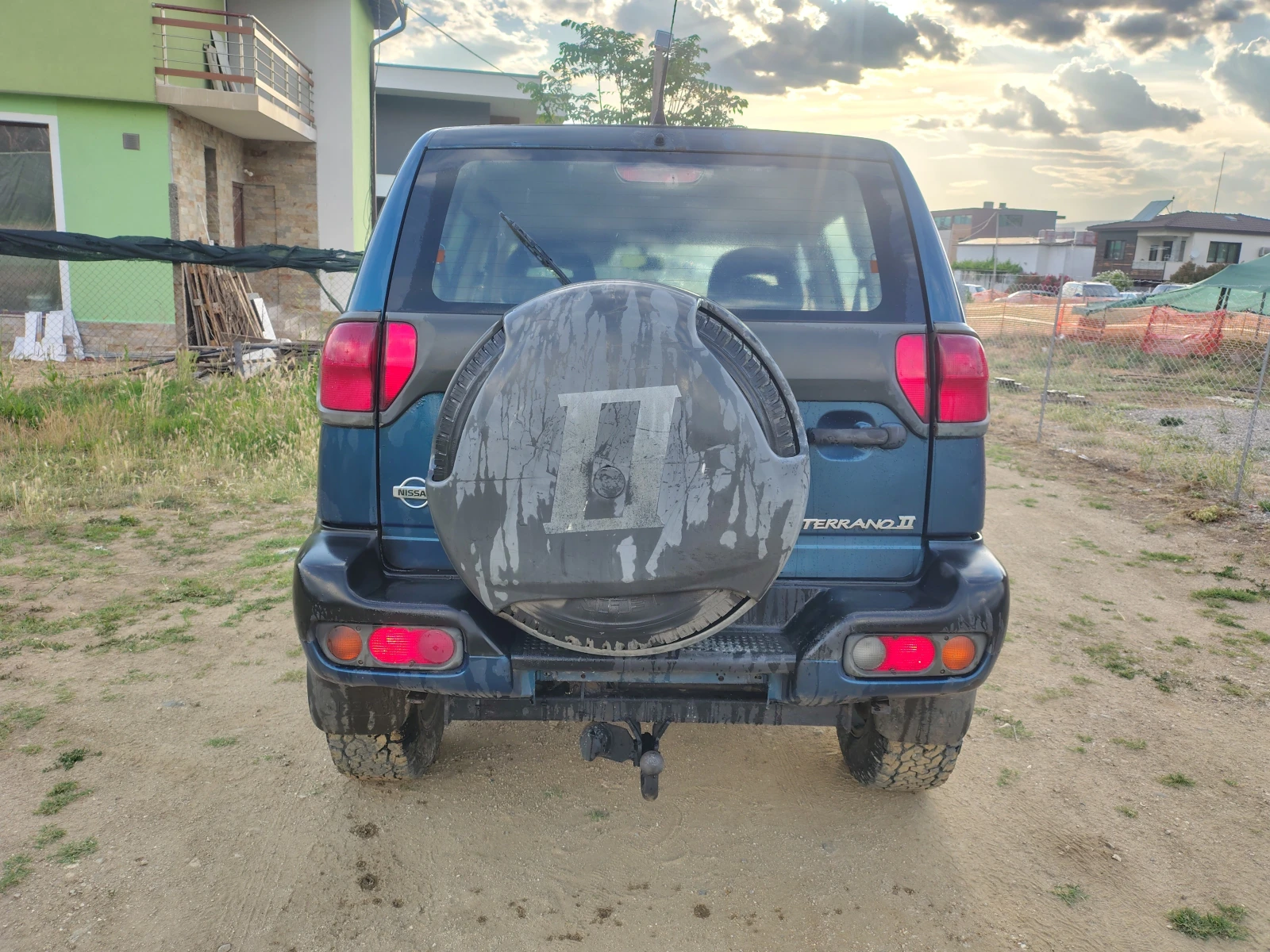 Nissan Terrano Бензин 4x4, снимка 5 - Автомобили и джипове - 55055452