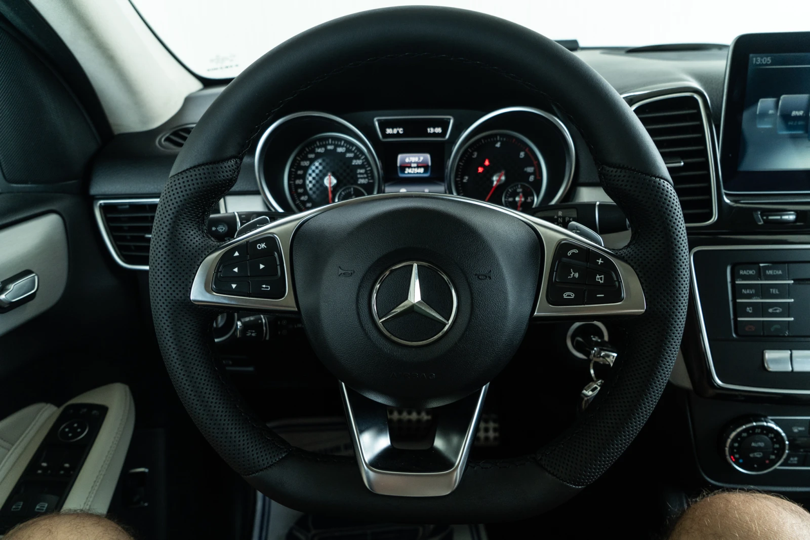 Mercedes-Benz GLE 350 D = V6 = 4MATIC = 2017 = ГАРАНЦИЯ = ЛИЗИНГ, снимка 7 - Автомобили и джипове - 55168296