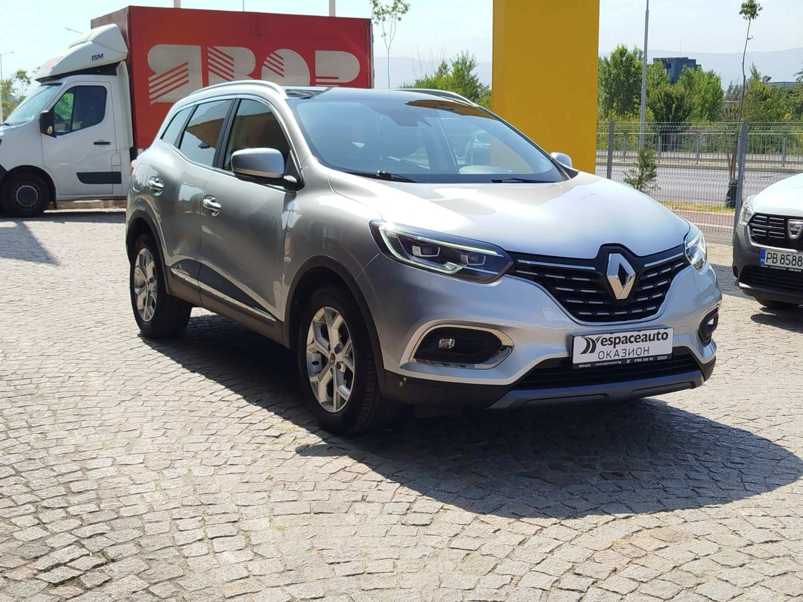 Renault Kadjar 1.3 TCe/160 к.с., снимка 3 - Автомобили и джипове - 55920416