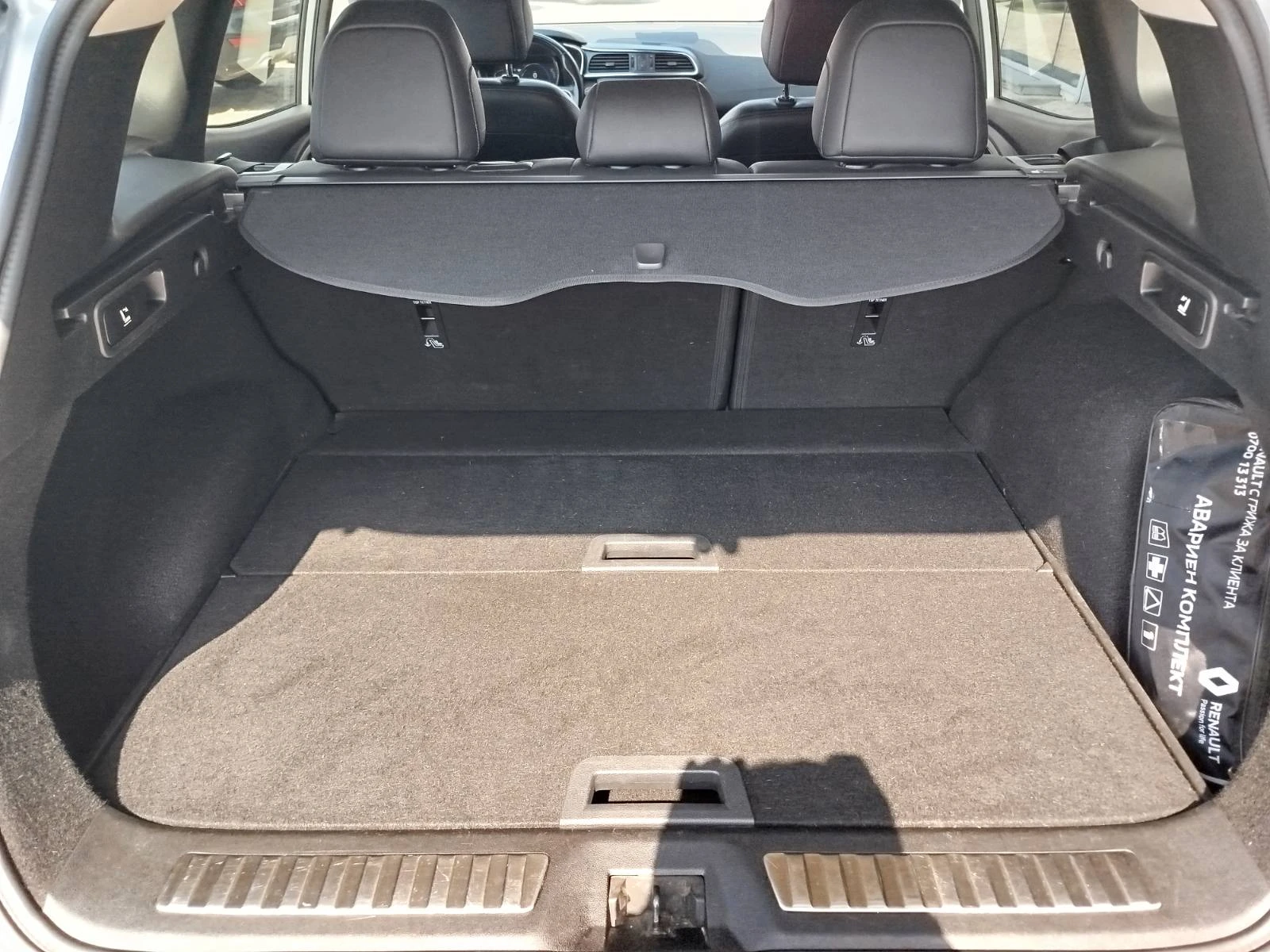 Renault Kadjar 1.3 TCe/160 к.с., снимка 9 - Автомобили и джипове - 55920416