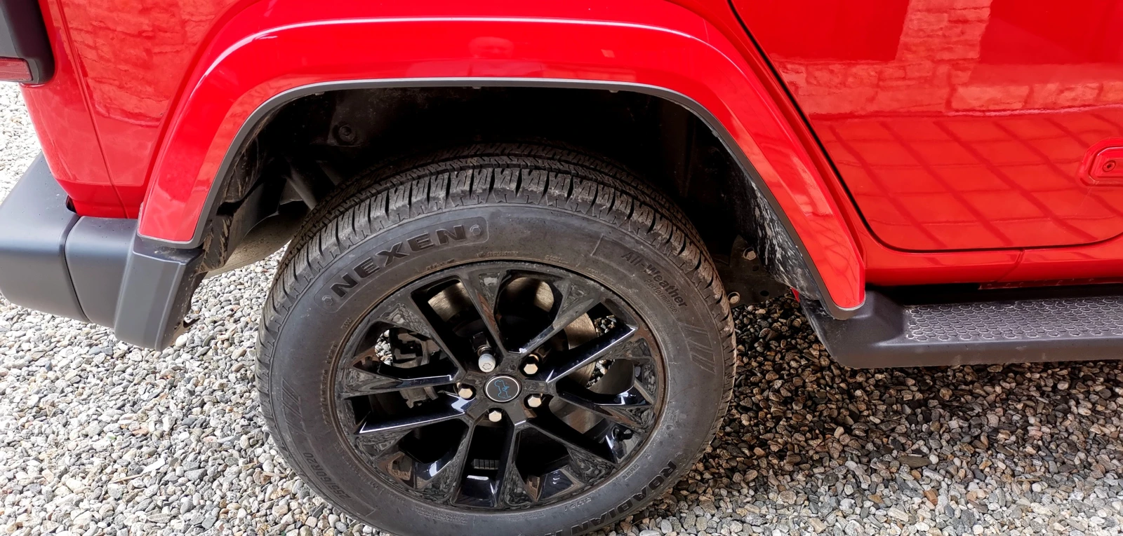 Jeep Wrangler SAHARA 4xe Plug-in, снимка 8 - Автомобили и джипове - 55966151