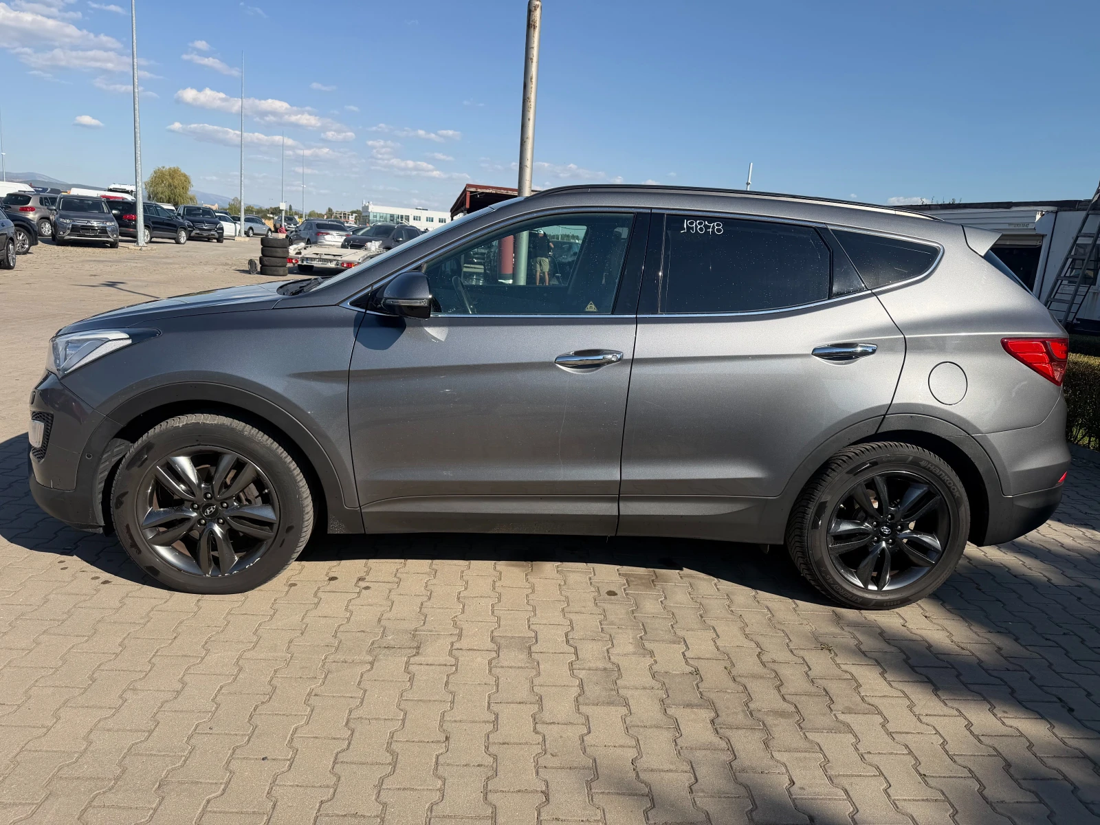 Hyundai Santa fe 2.2CRDI 4WD AVTOMAT/KOJA/NAVI/KAMERA EURO 6, снимка 9 - Автомобили и джипове - 56119803